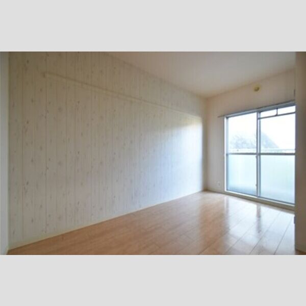 山王塚レジデンス207号室 居室