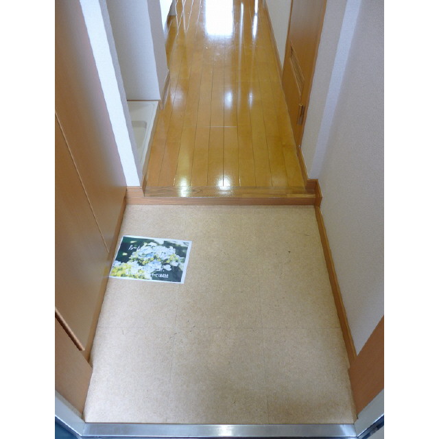 プレール中延 玄関