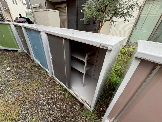 メゾン・ルピネス106号室 トランクルーム