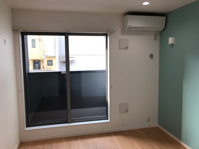 ラブリーレジデンス千葉西3階 リビング