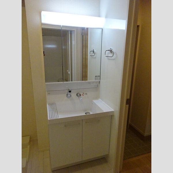 Clover　field 洗髪洗面化粧台