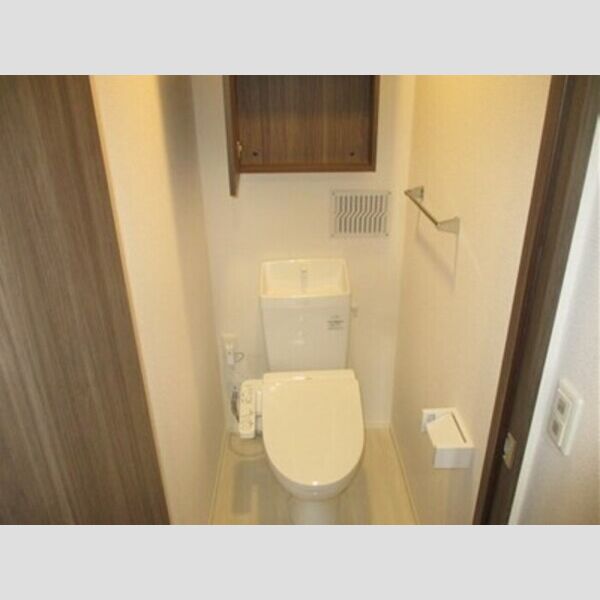 フォレストウッド　A棟206号室 トイレ