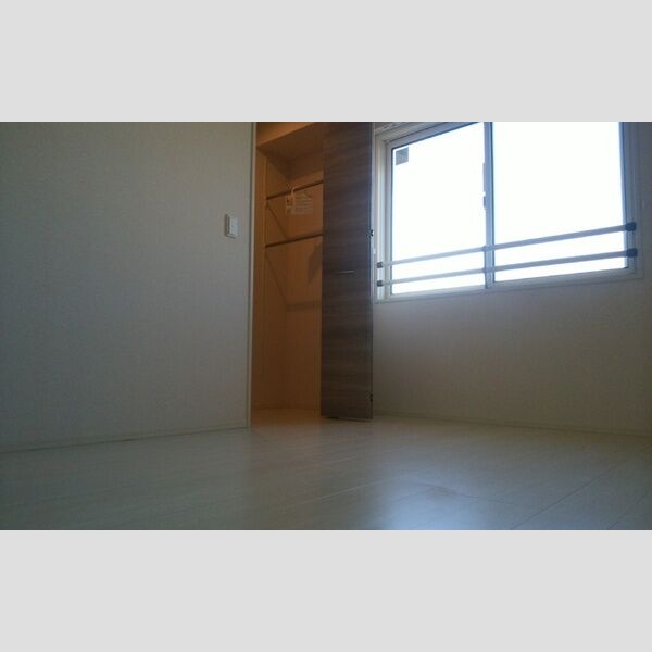 プランドールコート202号室 202　洋室