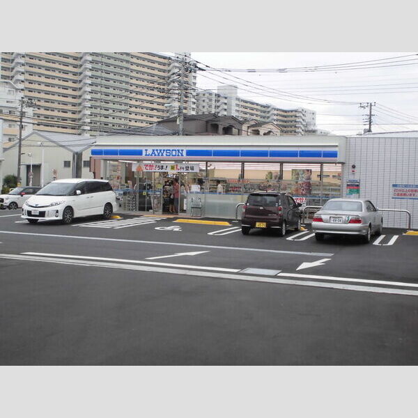 ヴィオレ南町田 ローソン南町田三丁目店(234m)