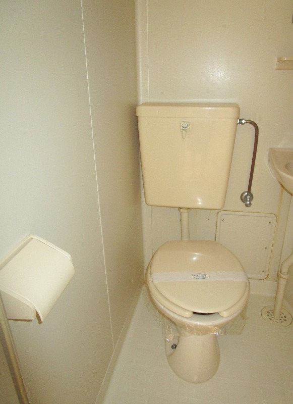 イルヴィアーレ西高島平オーヴェスト トイレ