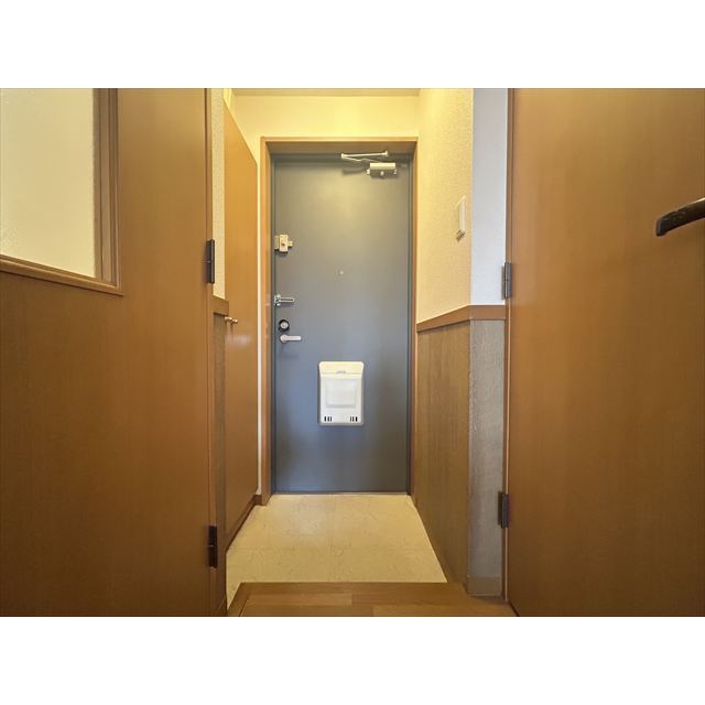 カームコート 玄関