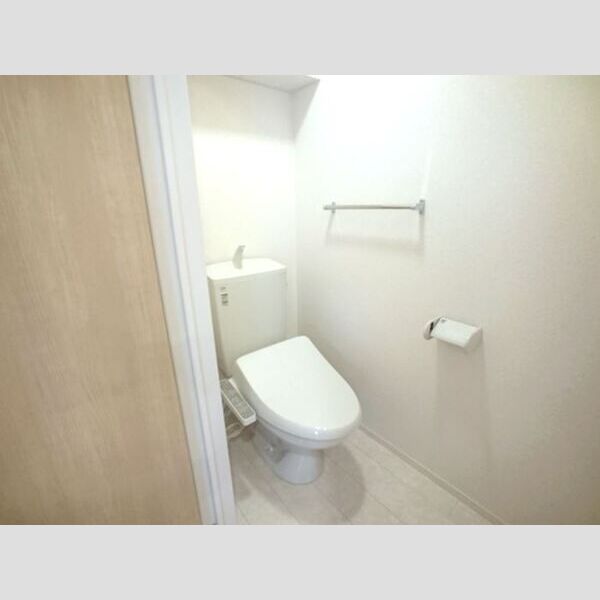 サンセレーナ 温水洗浄暖房便座トイレ