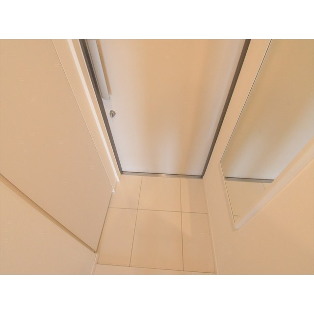 ISM練馬0603号室 玄関