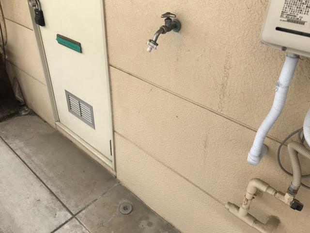 マリン・ヒルズ 室外洗濯機置き場