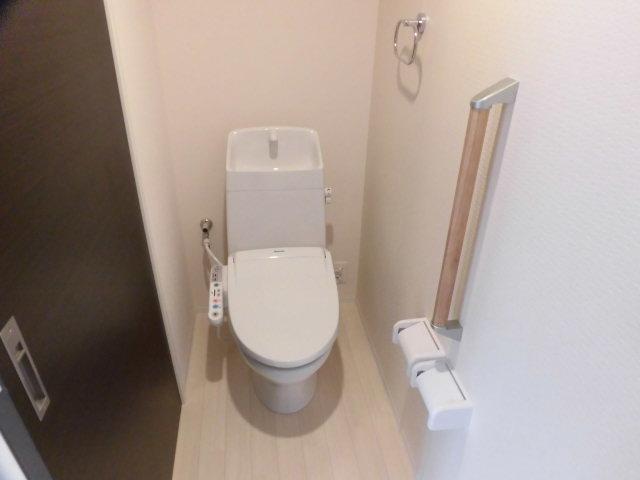 サンライズ　ガーデン シャワー付トイレ