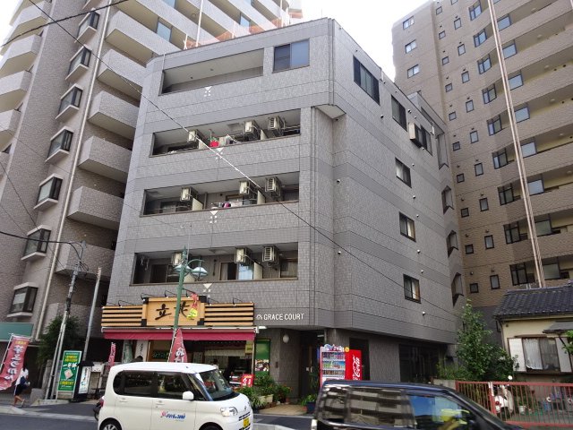 ＧＲＡＣＥ　ＣＯＵＲＴ　　303号室 外観写真（昼）