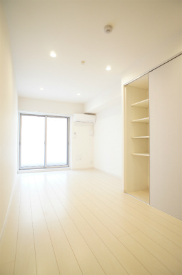 エムズステート金沢八景 リビング