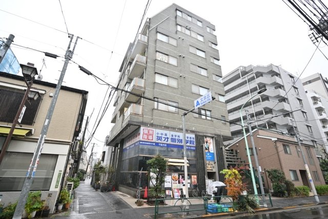 ツインパレス6階 外観