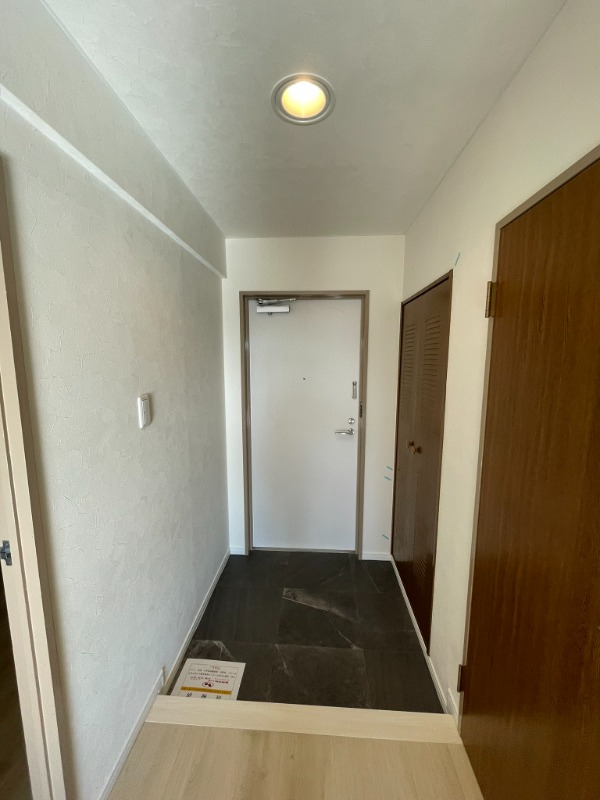 TraValore淵野辺3階 玄関