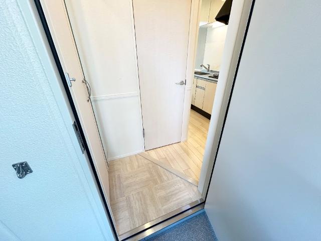 charme・toit（シャルム・トワ）206号室 玄関
