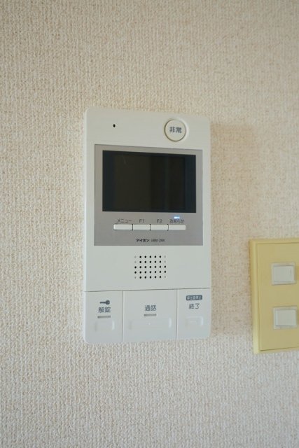 クレッセント中野富士見町2階 モニター付オートロック