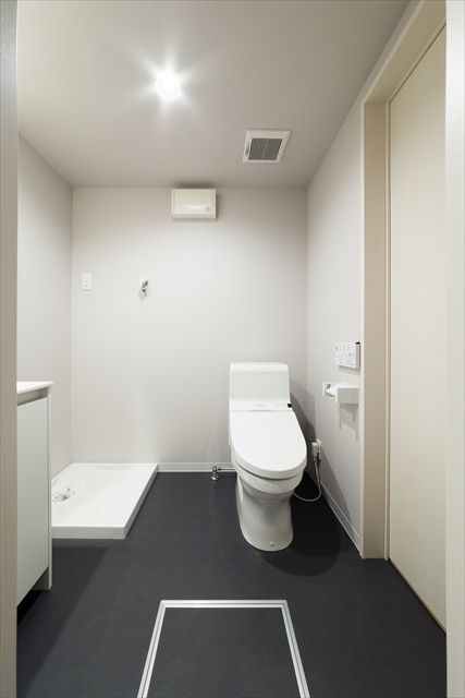 ブリックハウス1階 トイレ