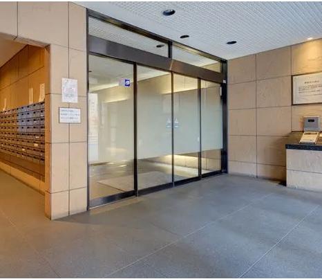 エスバイエルマンション鶴見中央 広々したエントランス