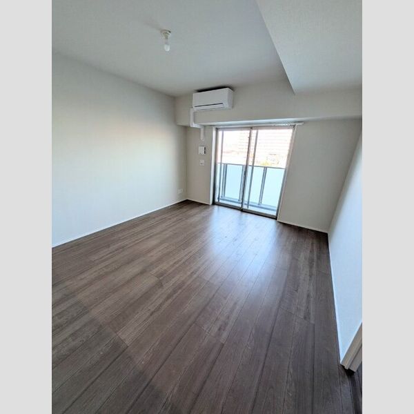 ロイジェント潮見0515号室 リビング