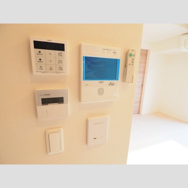 ロイジェントパークス千葉中央0712号室 TVインターホン