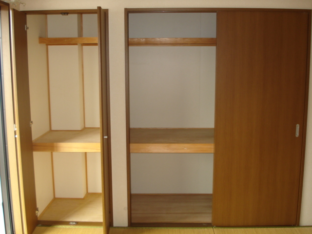 イーストピア 収納