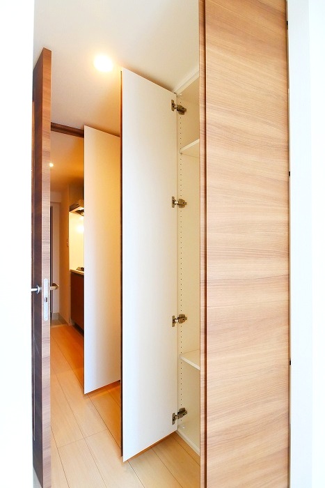 ラフィスタ調布多摩川3階 内観