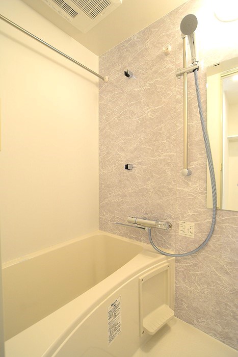 ステージファースト横浜阪東橋8階 お風呂