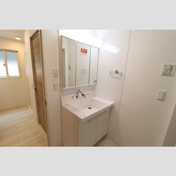 ボヌールATK 洗髪洗面化粧台