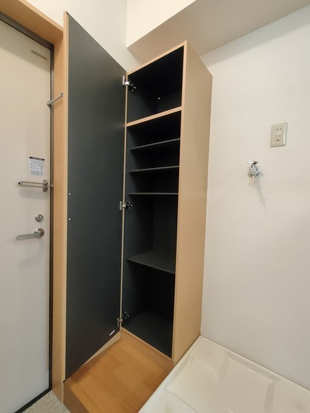 エスポワール弐番館1階 同建物別部屋の参考画像