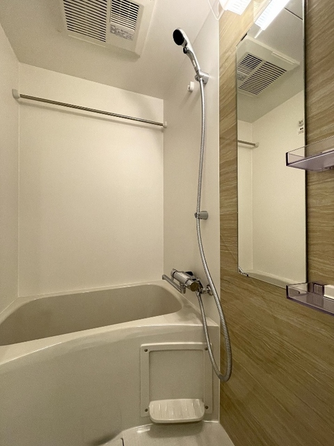 ガーラ・ステーション東神奈川9階 ゆったり過ごせるお風呂です