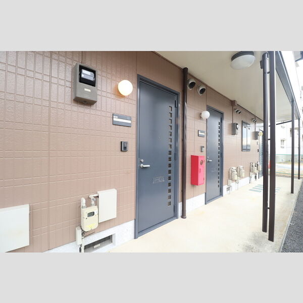 ハイツ定栄　E 玄関ドア