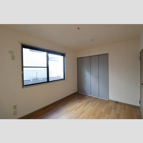 ブライトンリバー102号室 洋室