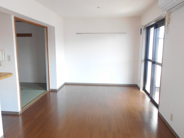 ＬＡＮＤ　ＨＯＭＥＳ リビング