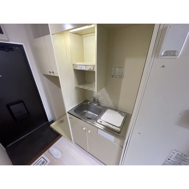 ロイヤルコート大岡山103号室 キッチン