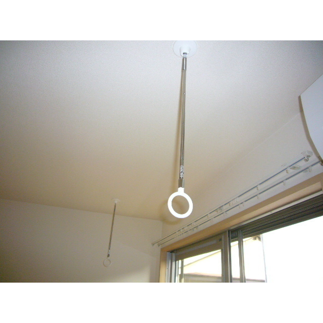 グリーンエイト野方201号室 室内物干し♪