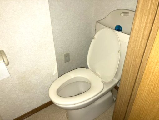 エクセルハイツⅢ番館 クリーニング前の写真です