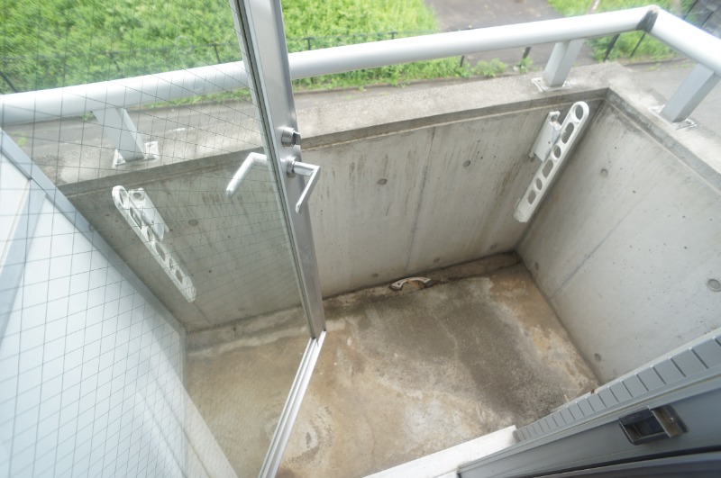 ジュネス南大沢2階 バルコニー♪※別部屋参照現況優先