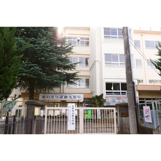 クレール秀光0305号室 周辺