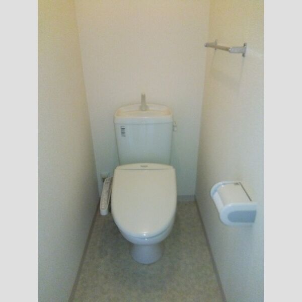 クロシェット　B201号室 温水洗浄暖房便座