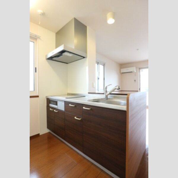 ラフィーユ IH・対面キッチン