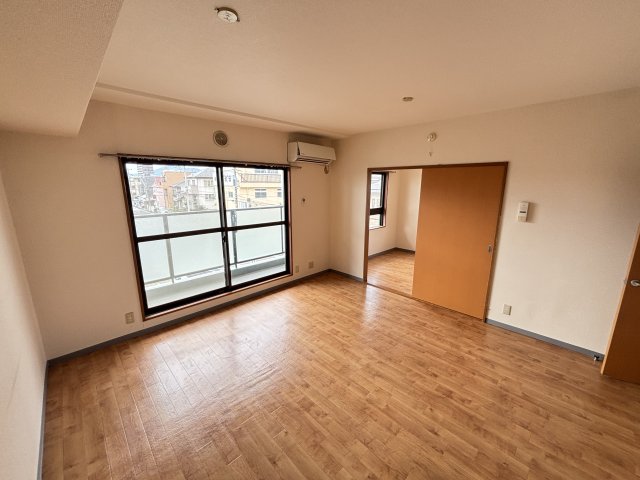 ミモザ リビング