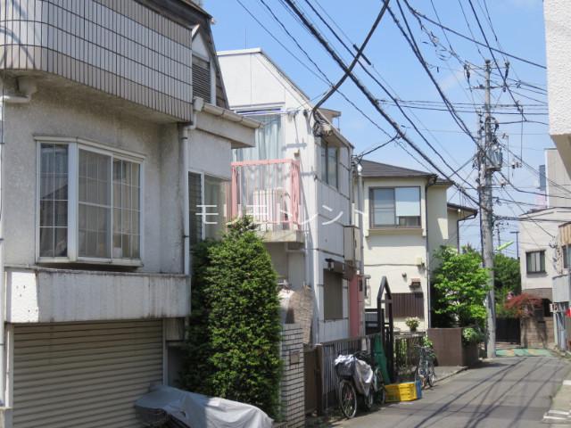 フラッツ上馬2階 外観