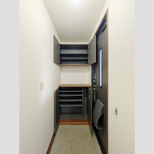 サンヒルズK　B201号室 玄関