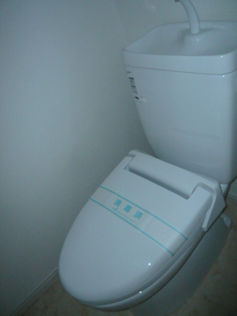 ハーミット高幡0305号室 トイレ