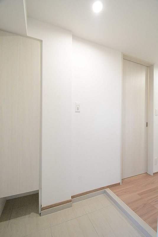 ステージファースト千葉中央 玄関