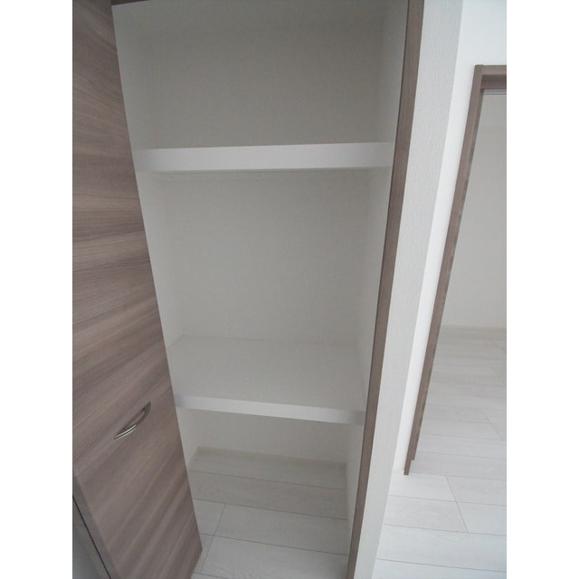 プライムガーデン若木0206号室 内観