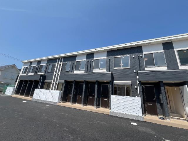 セラン 外観写真（昼）