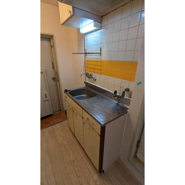 メゾン・ド・ルージュ キッチン