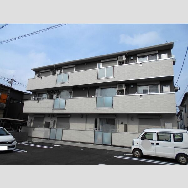 ロイヤルパレスⅢ番館の外観画像