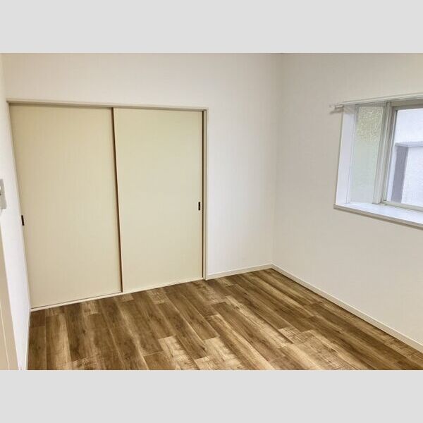 アロンデール1号室 リビング